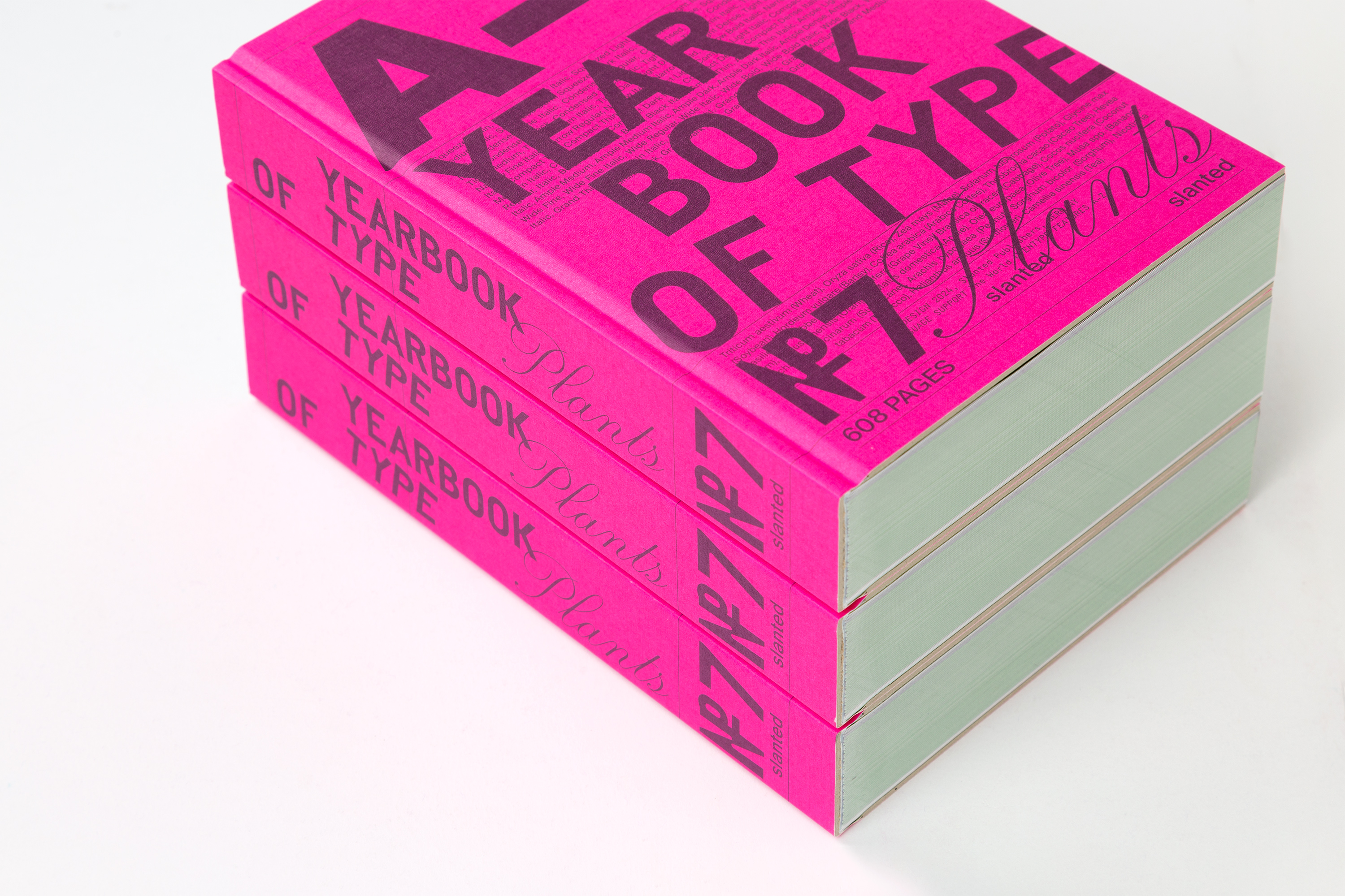 Cumbre is featured in Yearbook of Type #7